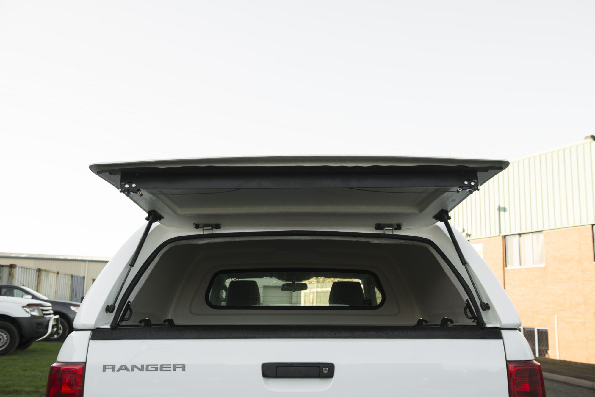 Hardtop „RS“ für Ford Ranger Doppelkabine ab 2012 – Hardtop24